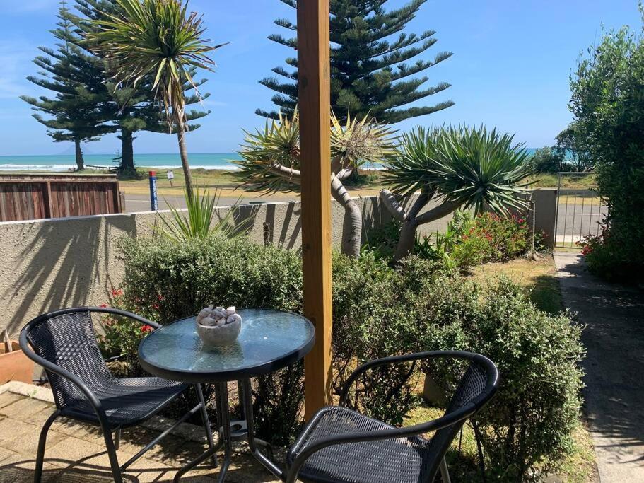Beach Front Apartment Ohope 외부 사진