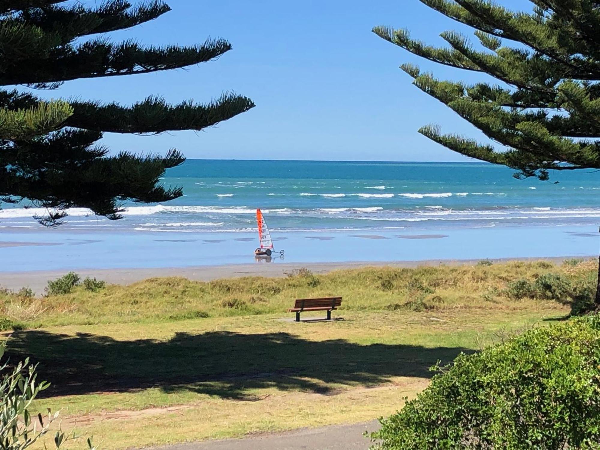 Beach Front Apartment Ohope 외부 사진